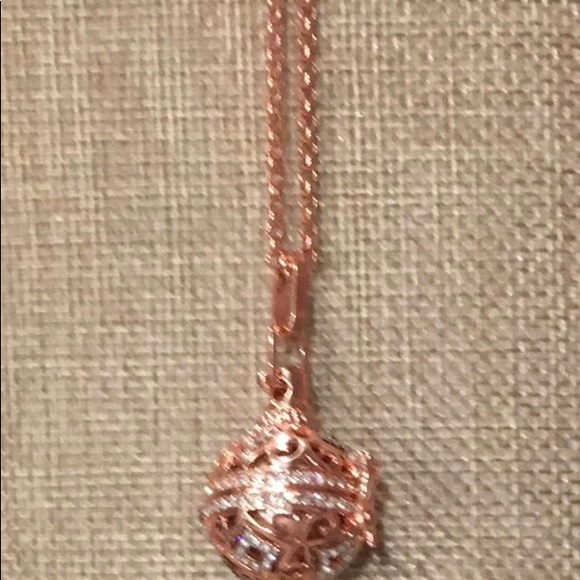 Harmony Necklace - Picture 4 of 8